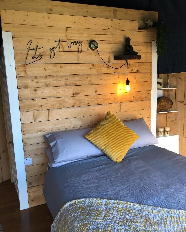 Hilltop Hideaway - Secluded Pod With Private Hot Tub Newry Ngoại thất bức ảnh